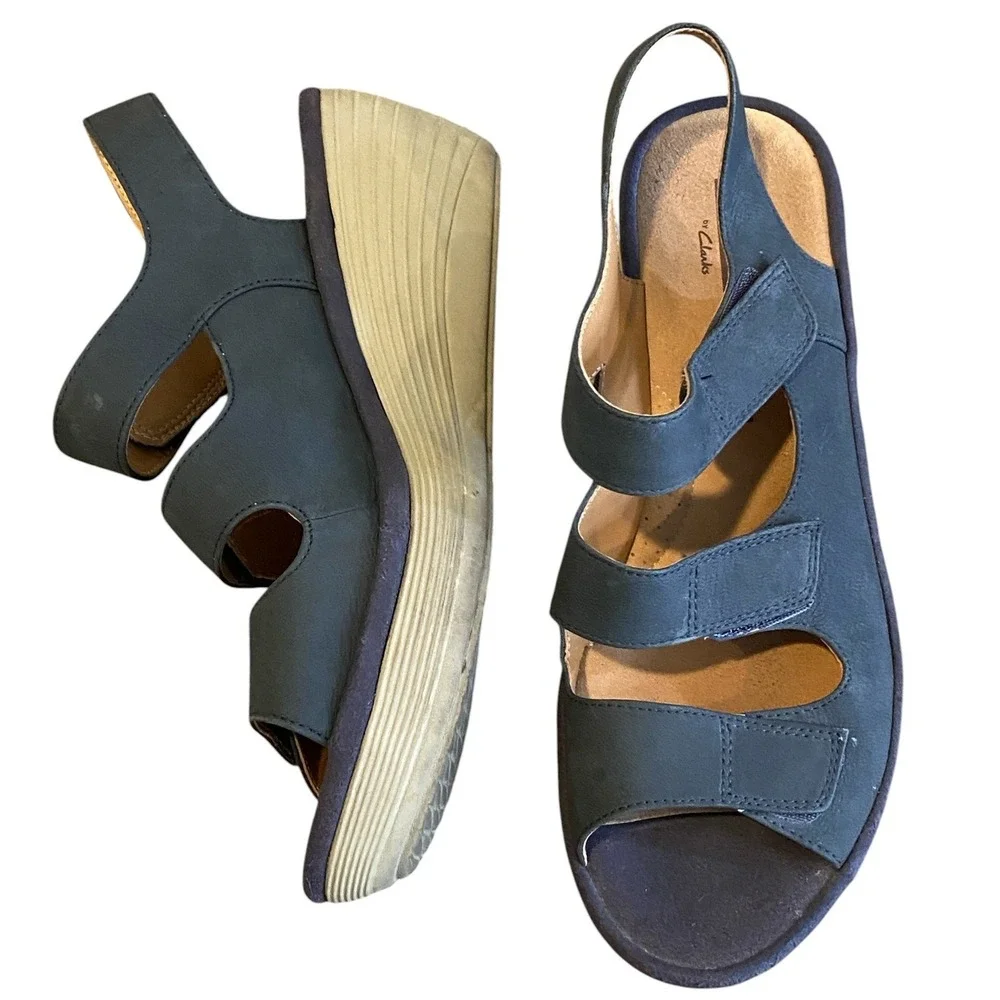 Clarks Collection Reedly Juno Wedge Sandals Womens 8 Triple Strap Comfort #58N